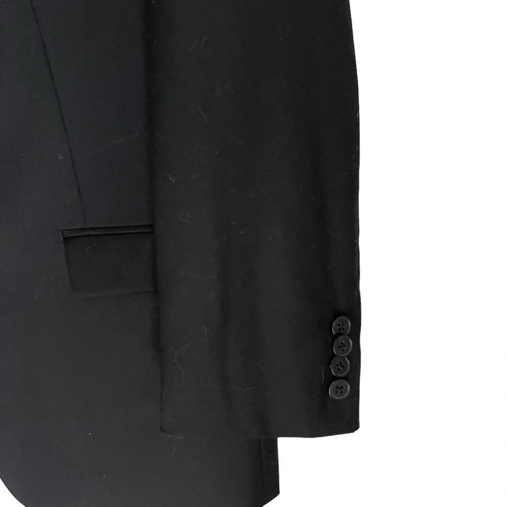 Calvin‎ Klein Slim Fit Two Buttons Black Wool Blazer Size: 42R